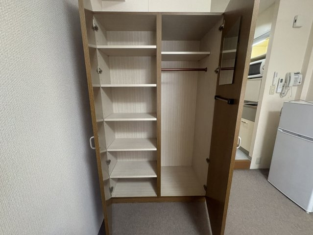 ミールズ江坂の収納