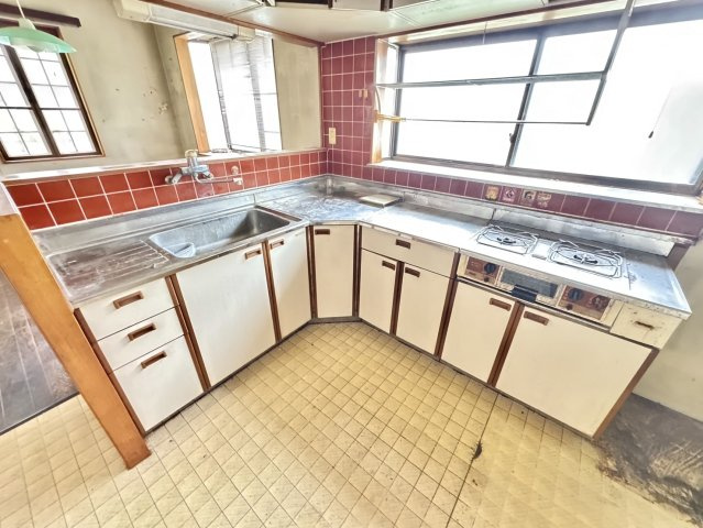 【駅近】筑西市女方中古戸建のキッチン