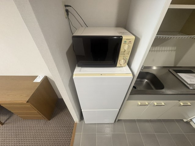 ミールズ江坂の玄関