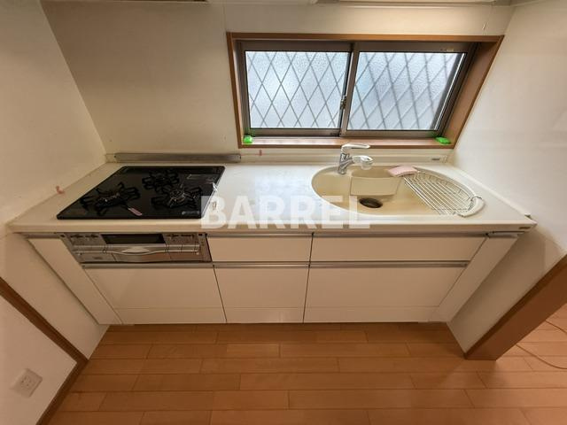 花屋敷1丁目貸家Uのキッチン