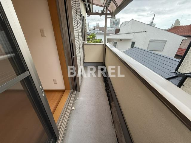 花屋敷1丁目貸家Uのバルコニー