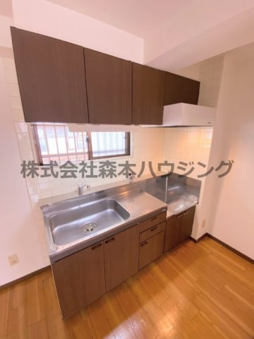 【キッチン】 | 　エイチ・ツーオー深野 | 使いやすいキッチンです