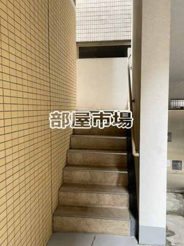 プレール・ドゥーク西浅草のその他共用部分|共用階段