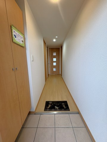 リード大手町の玄関