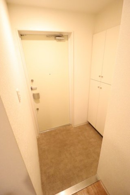 【玄関】 | コモド御所南