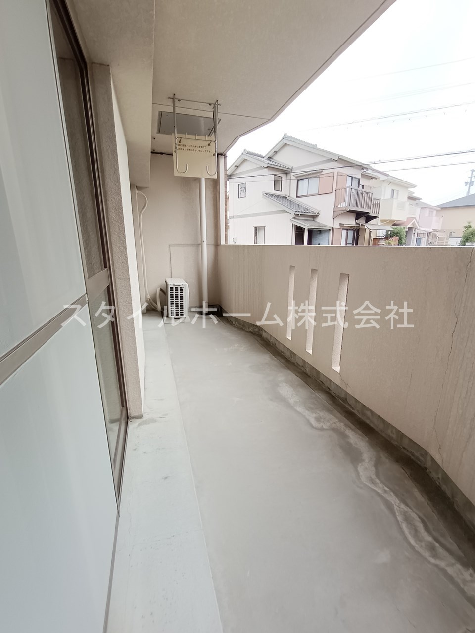 ボンヌシャンス壱番館のバルコニー
