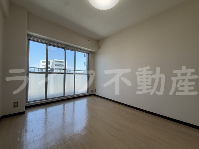 中本公園スカイハイツの居間・リビング|ゆったり過ごせる居間です