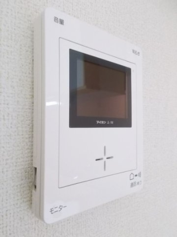 グランベール壱番館のセキュリティ|TVインターホン