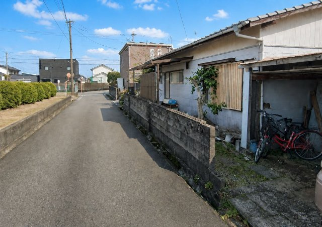 小郡市八坂　売り土地の前面道路含む現地写真|前面道路含む現地写真です