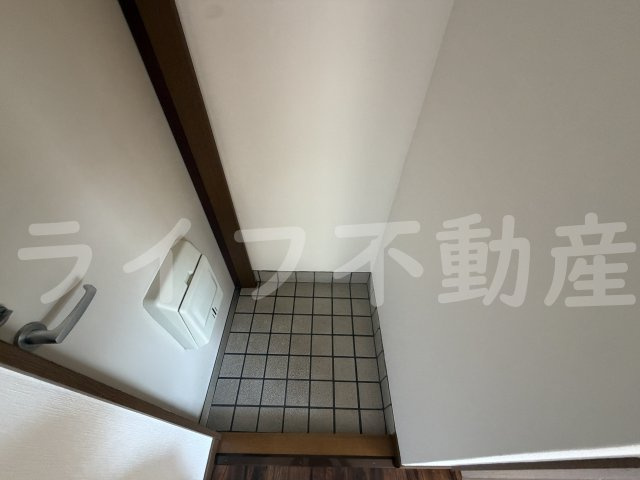 第5美和マンションの玄関|落ち着いた玄関です