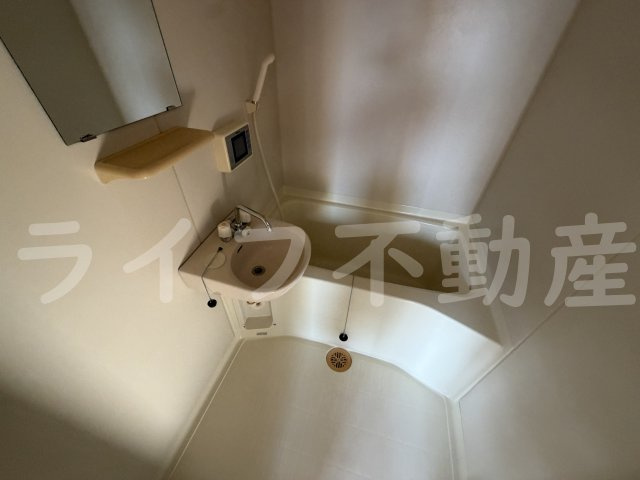 第5美和マンションの浴室|コンパクトで使いやすいお風呂です