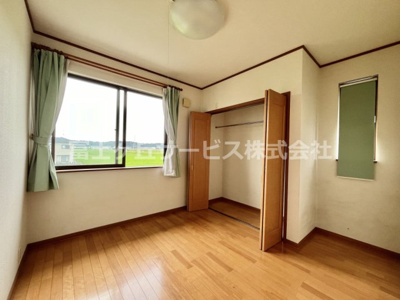 【子供部屋】 | 磐田市西島　中古住宅 | 北西の洋室5.56帖