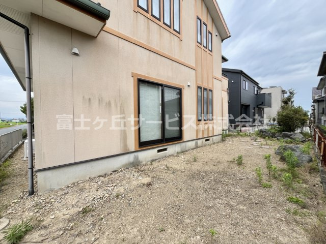 【庭】 | 磐田市西島　中古住宅 | お庭が付いています