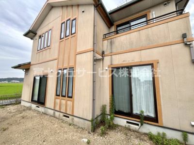 【外観】 | 磐田市西島　中古住宅 | 庭側（南面）の外観