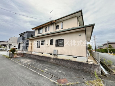 【駐車場】 | 磐田市西島　中古住宅 | 縦列2台
