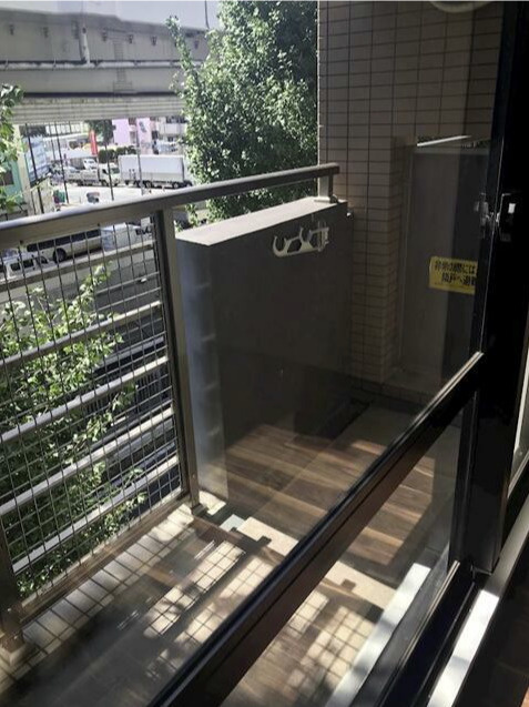 レジディア笹塚のバルコニー