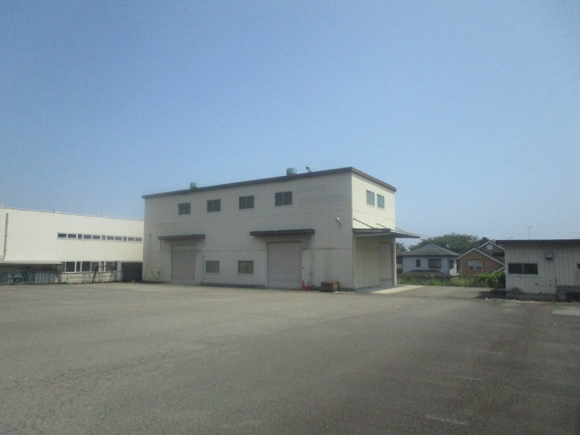 足柄上郡中井町井ノ口の倉庫