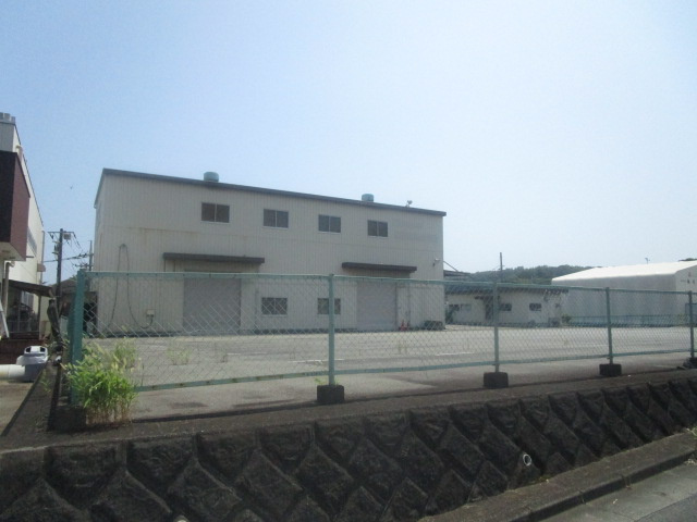 足柄上郡中井町井ノ口の倉庫