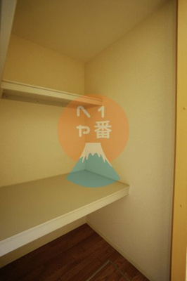 【その他】 | ルミエール | ウォークインクローゼットです。