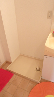 室内洗濯機置場※家具・小物類は設備ではありません。