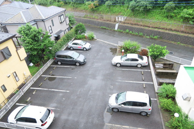 敷地内駐車場あり（要空確認）