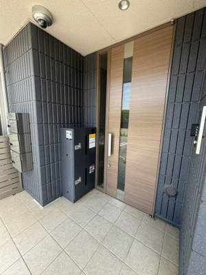 【エントランス】ブルーコート