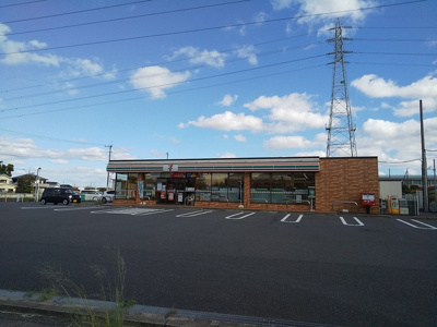 セブンイレブン 市原八幡石塚店まで300ｍ
