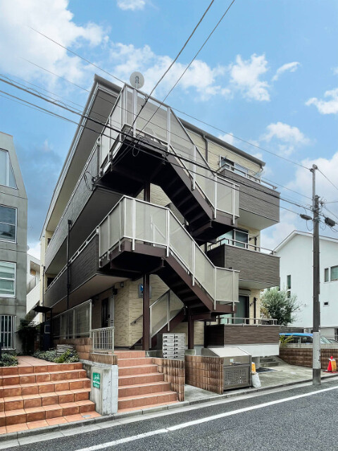 Urban Nest