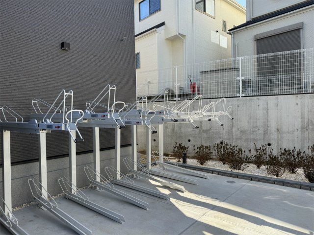 リブリ・西横浜Ⅱのその他|駐輪場
