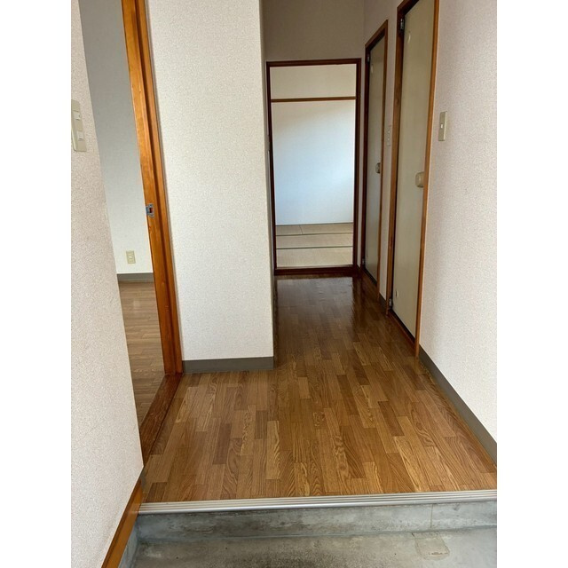 ハイツ前清水Ｂの玄関