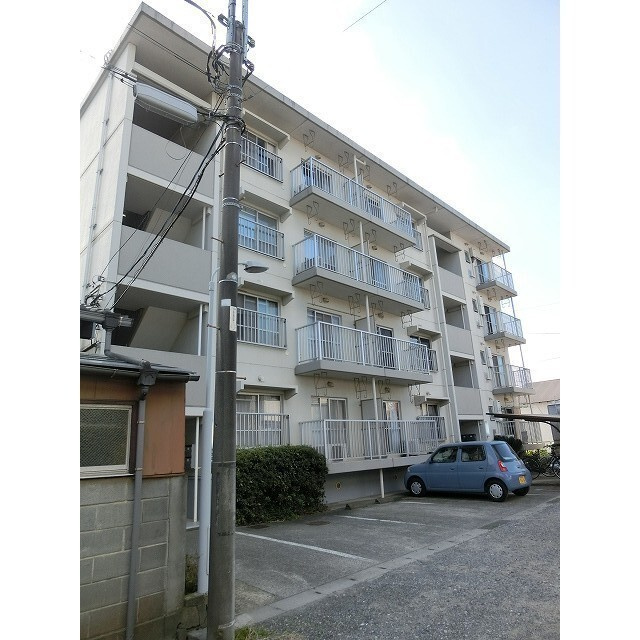 杉村マンションの外観