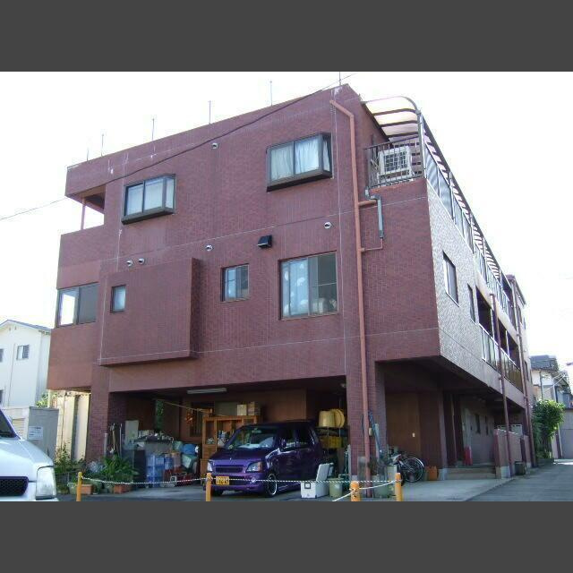 ロイヤルリジョンロードの駐車場