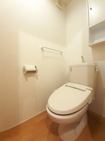 ジェルメ　ライムＡのトイレ|落ち着いたトイレです