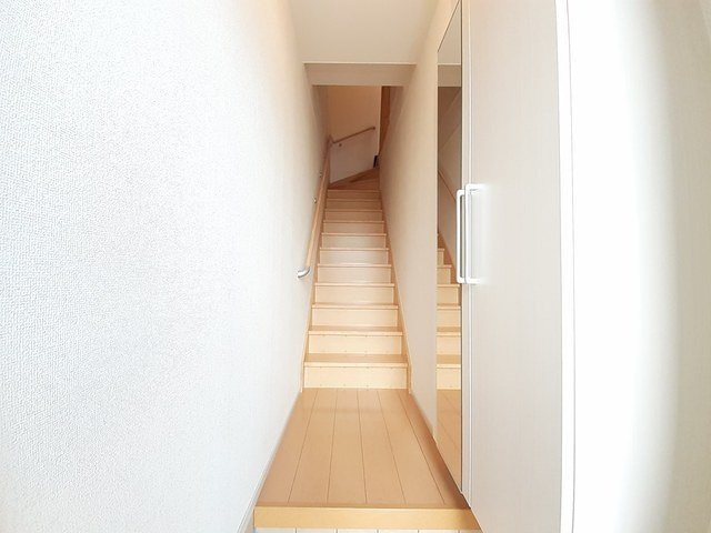シャインパークの玄関|落ち着いた玄関です