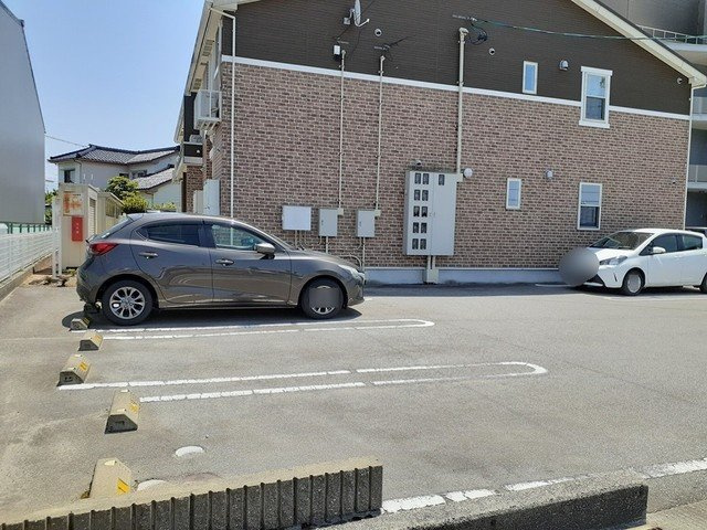 シャインパークの駐車場|駐車場です