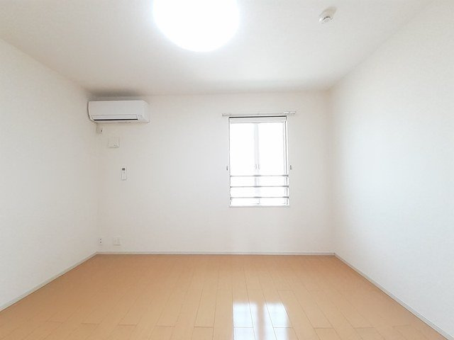 シャインパークの内装|おしゃれな内装です