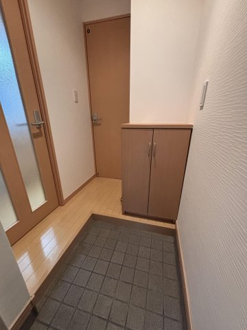 【玄関】 | テングッド城西