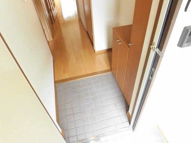 山根マーヴェラスマンションの玄関|玄関です