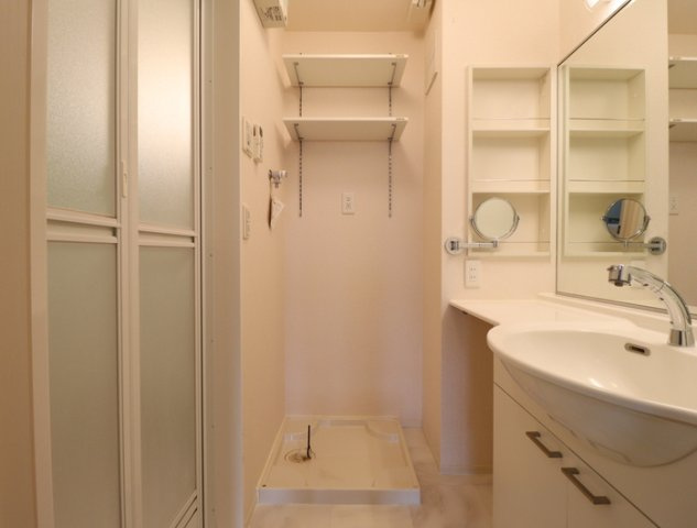 D-Room半田の洗面所