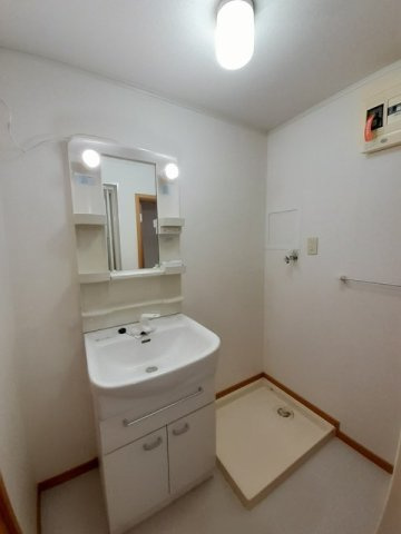 サニーフィールドの洗面所