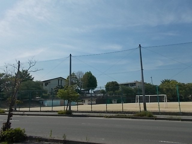 サウスゲートＣの周辺|築山小学校まで600m