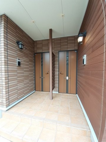 メゾン　エテルナのエントランス