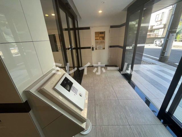 ドゥーエ大鳥居WESTのロビー