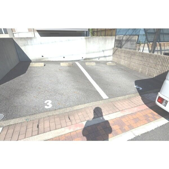 【駐車場】 | プラムヒルズ