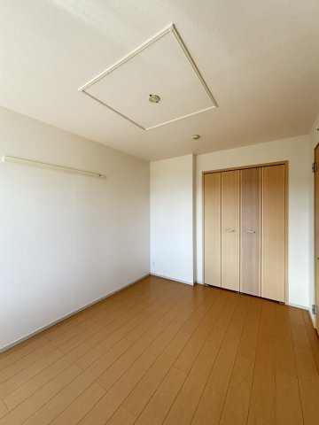 セレッソ　Ｃの洋室