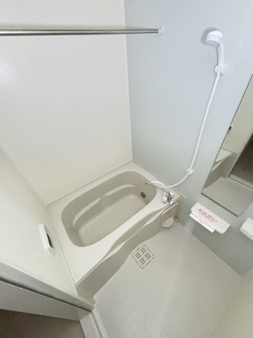 セレッソ　Ｃの浴室