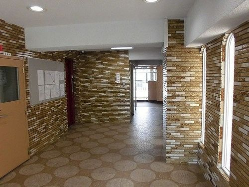 スターハイツ住吉川のロビー