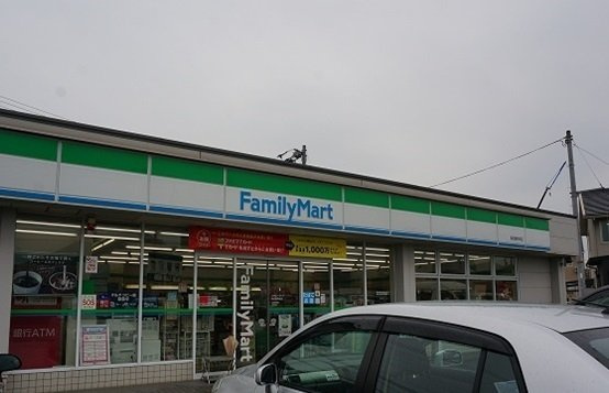 アベニール鶴市Ａの周辺|ファミリーマート鶴市町店様まで700m