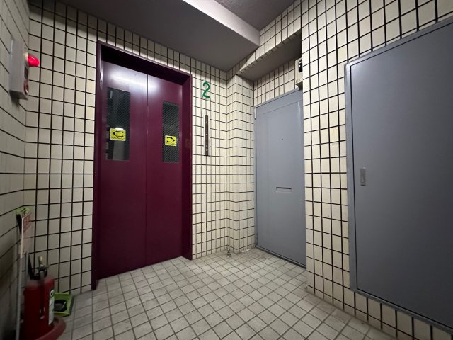 ベルエアー三ノ輪 のロビー