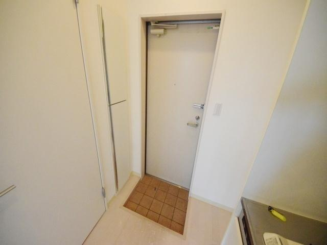 アガスターシェの玄関